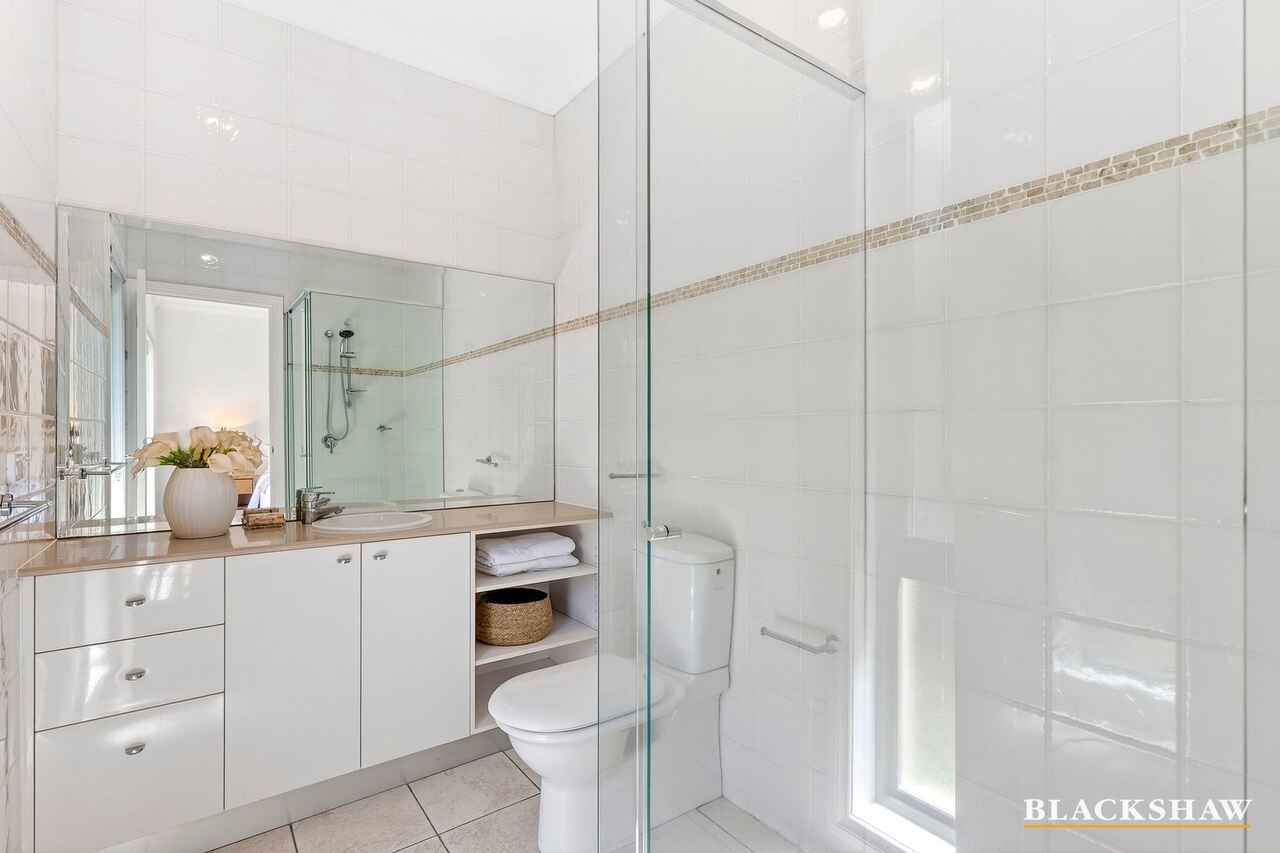 5/317 Goyder Street Narrabundah