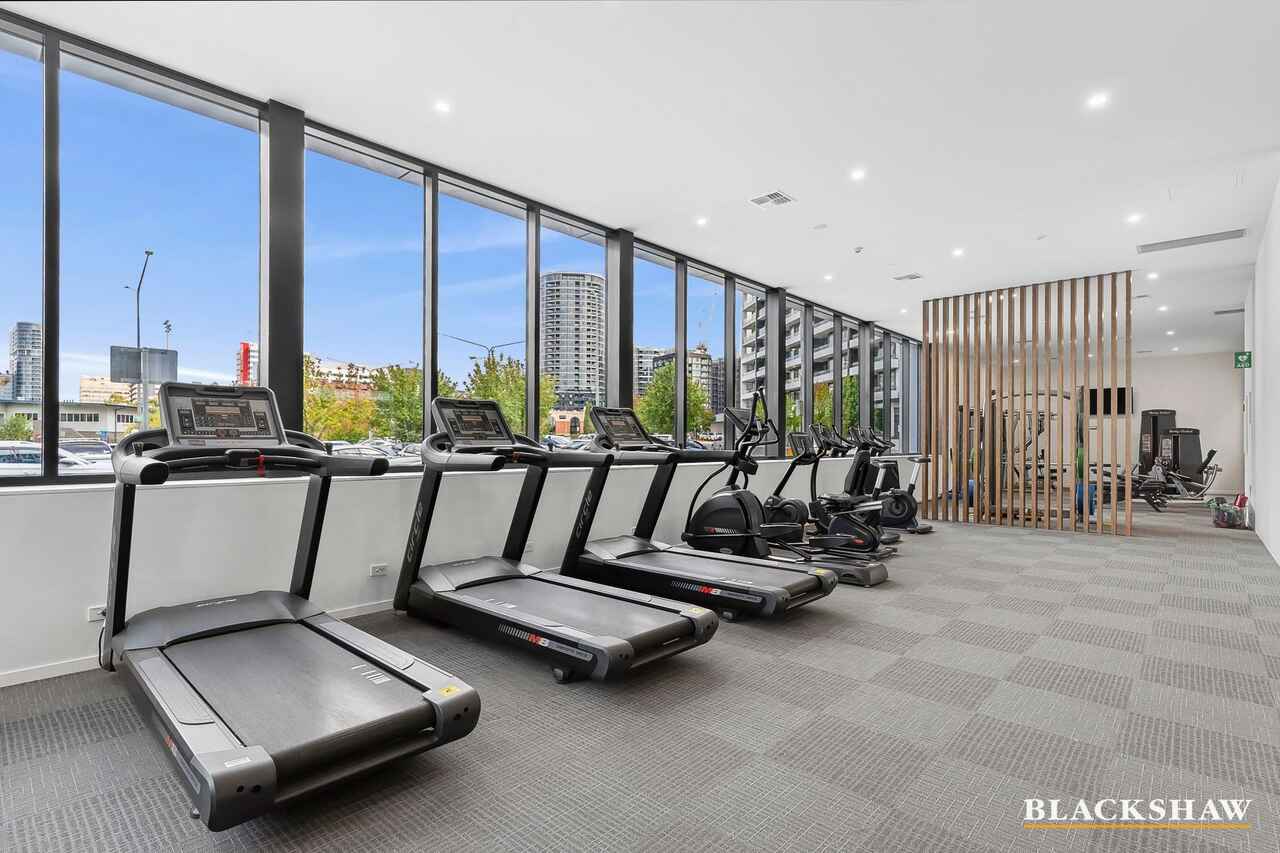 141/11 Irving Street Phillip