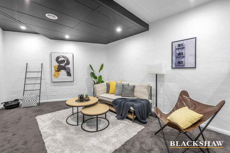 23/2 Antis Street Phillip