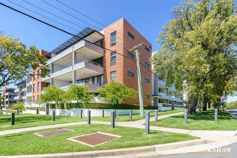 117/20-22 Eyre Street Kingston