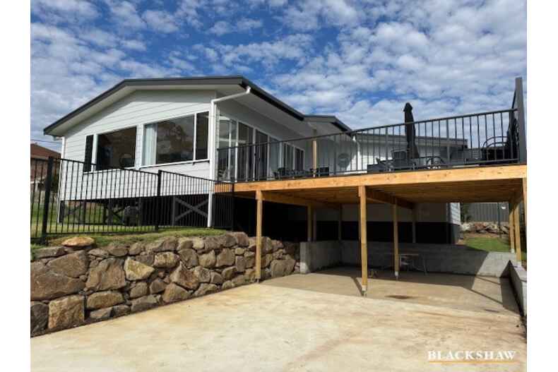 48 Calton Road Batehaven 48 Calton Road Batehaven