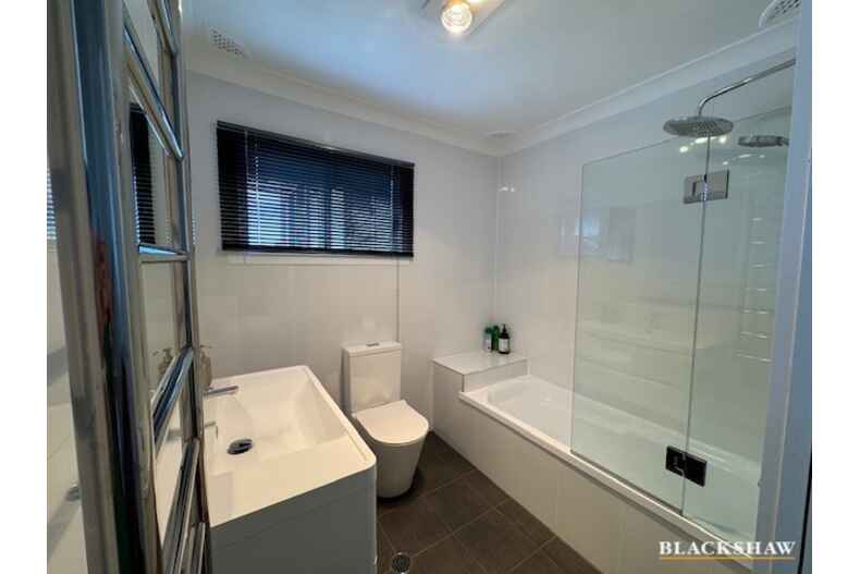 48 Calton Road Batehaven 48 Calton Road Batehaven