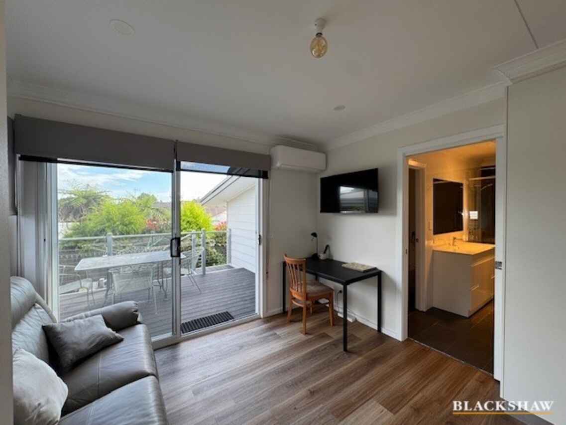 48 Calton Road Batehaven