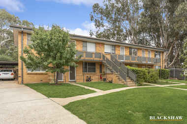 2/51 Hampton Circuit Yarralumla 2/51 Hampton Circuit Yarralumla