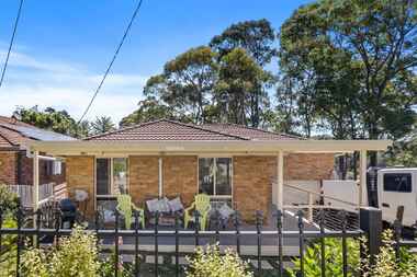 10 Dominic Drive Batehaven