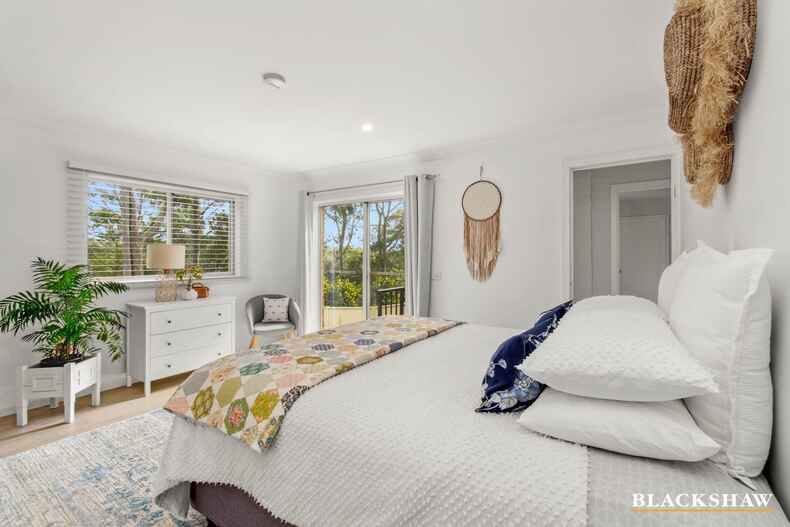 10 Dominic Drive Batehaven