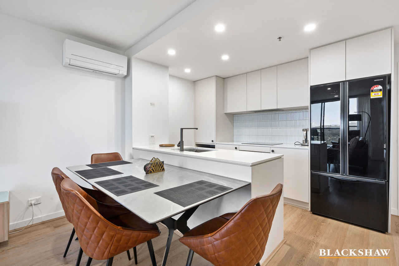 2113/2 Grazier Lane Belconnen