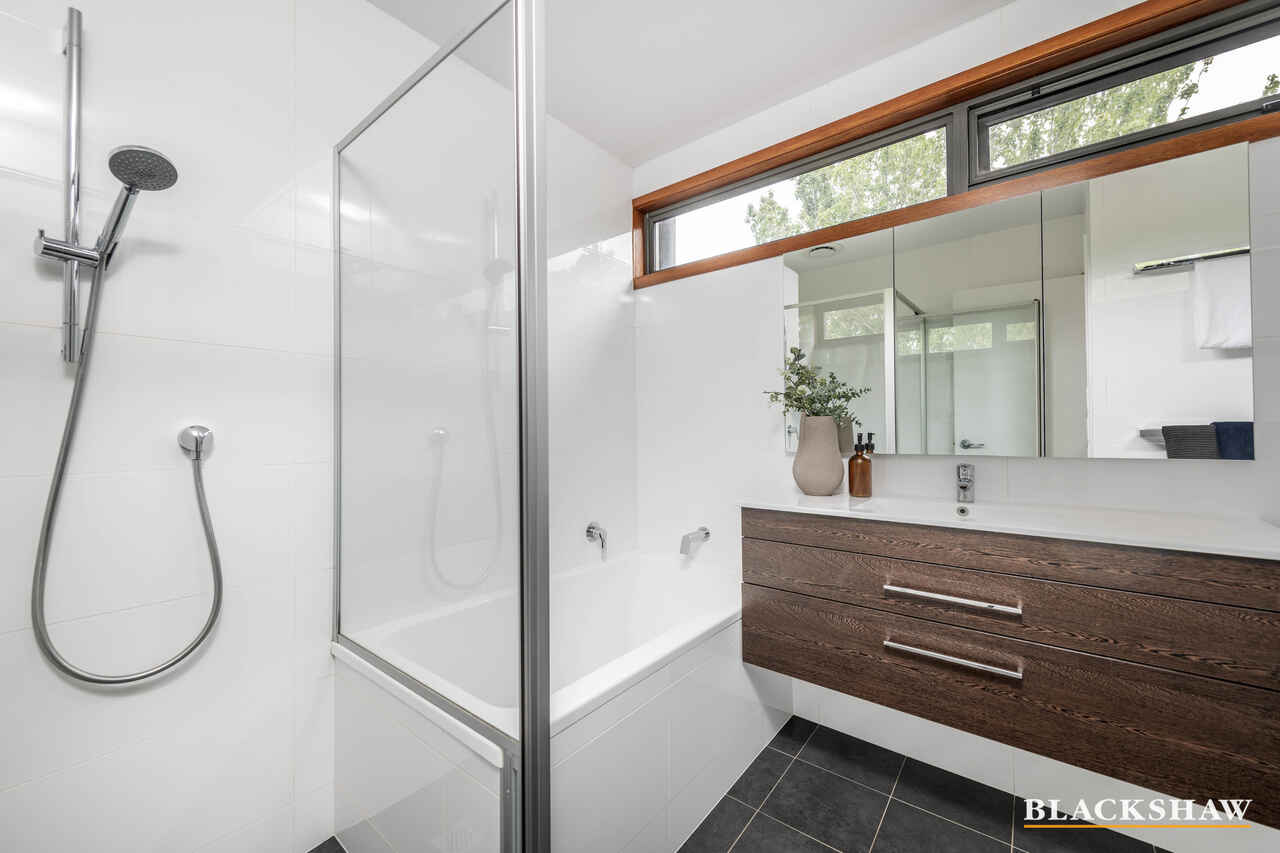 5 Ambalindum Street Hawker