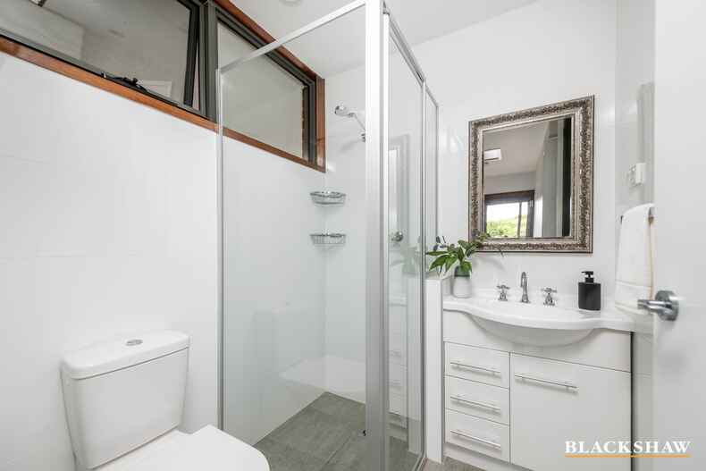 5 Ambalindum Street Hawker 5 Ambalindum Street Hawker