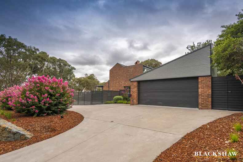 5 Ambalindum Street Hawker 5 Ambalindum Street Hawker