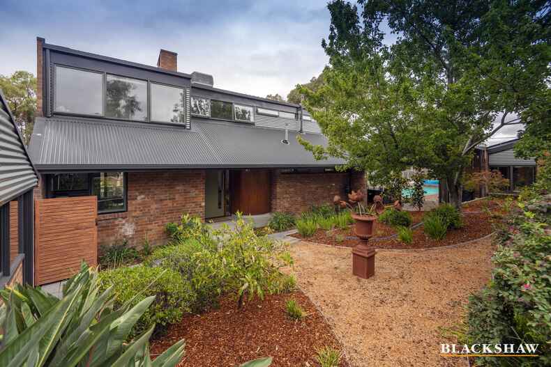 5 Ambalindum Street Hawker 5 Ambalindum Street Hawker