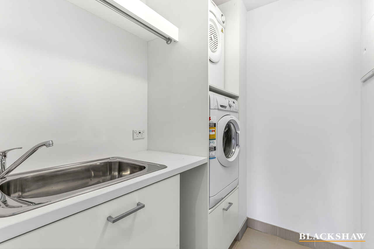 317/2 Grose Street Deakin