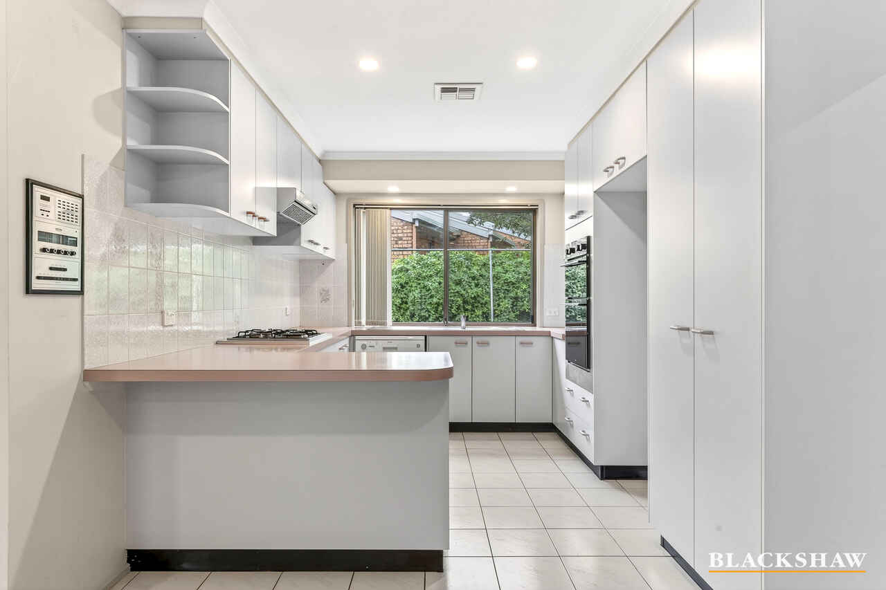 25 Shepherdson Place Isaacs