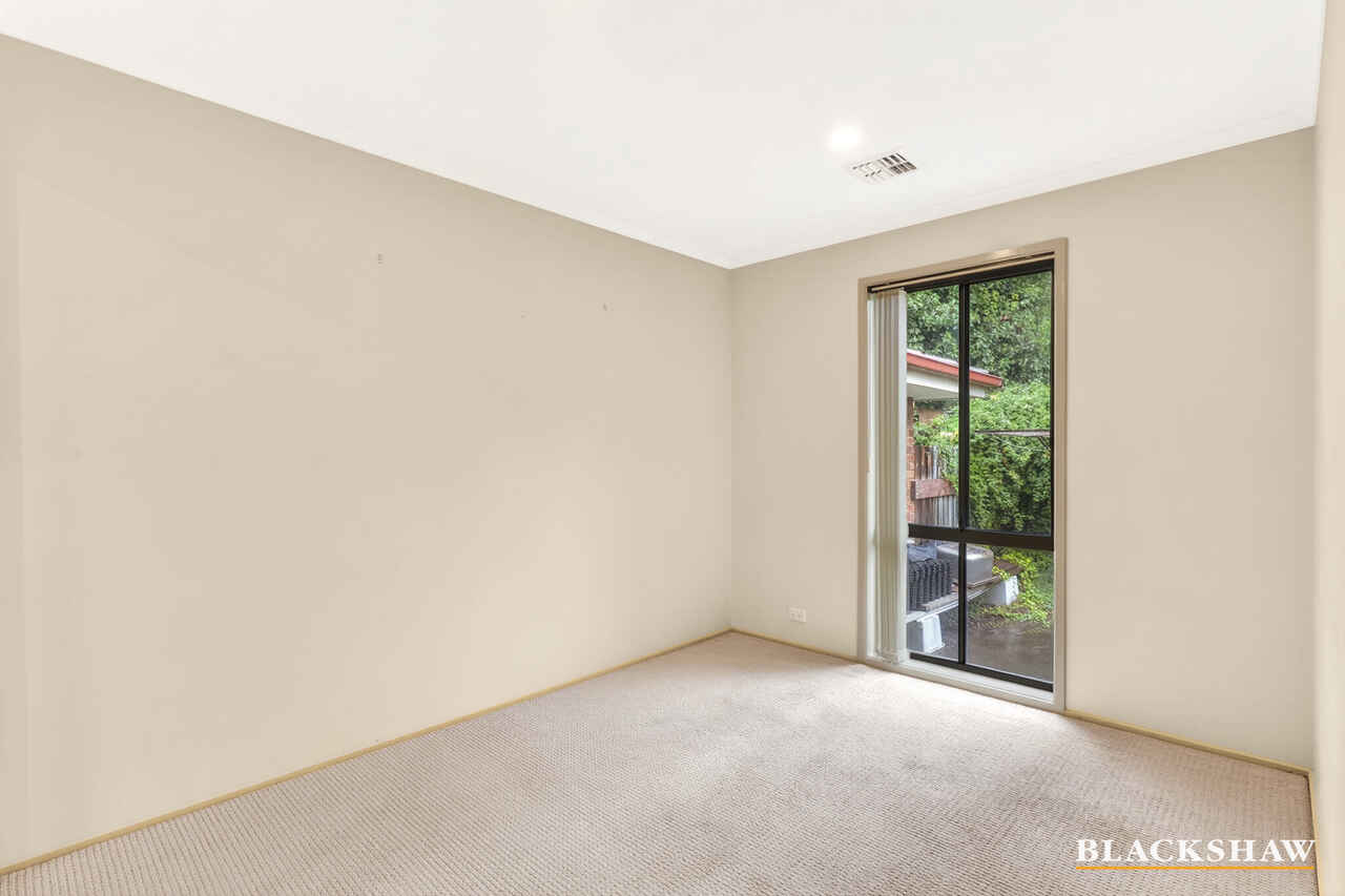 25 Shepherdson Place Isaacs