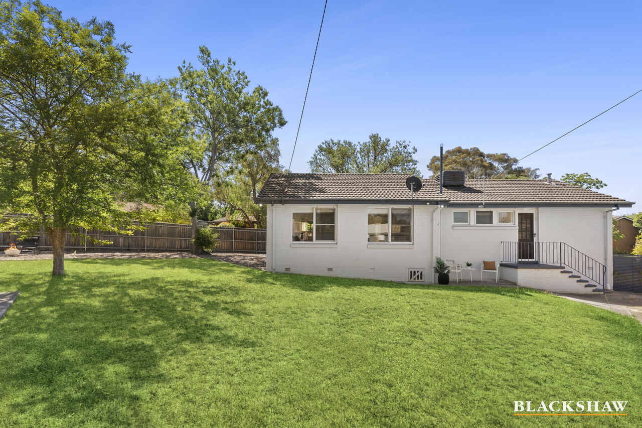 2 Crowther Place Curtin