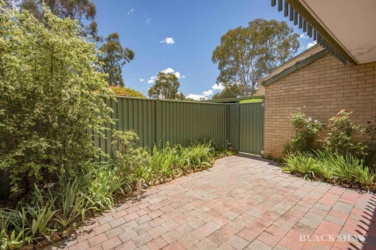 67/25 Pinkerton Circuit Kambah