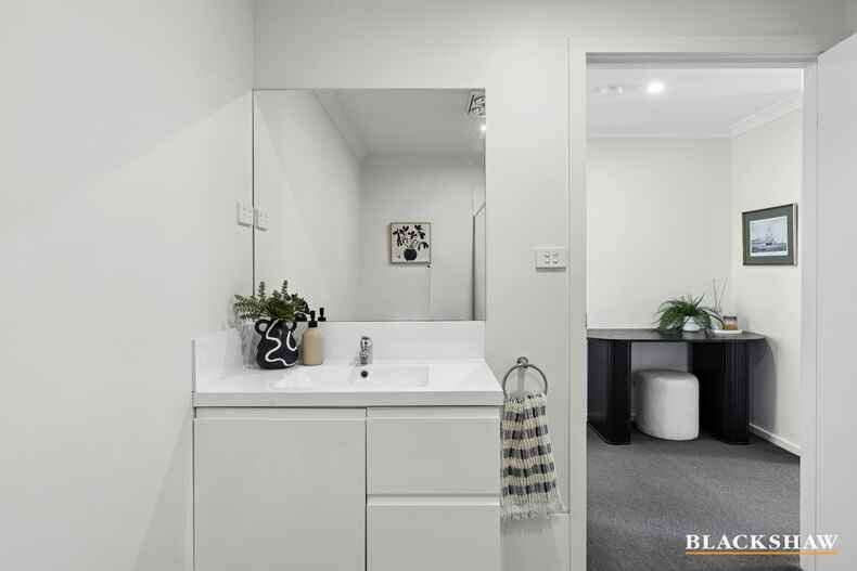 34/815 Horse Park Drive Amaroo 34/815 Horse Park Drive Amaroo