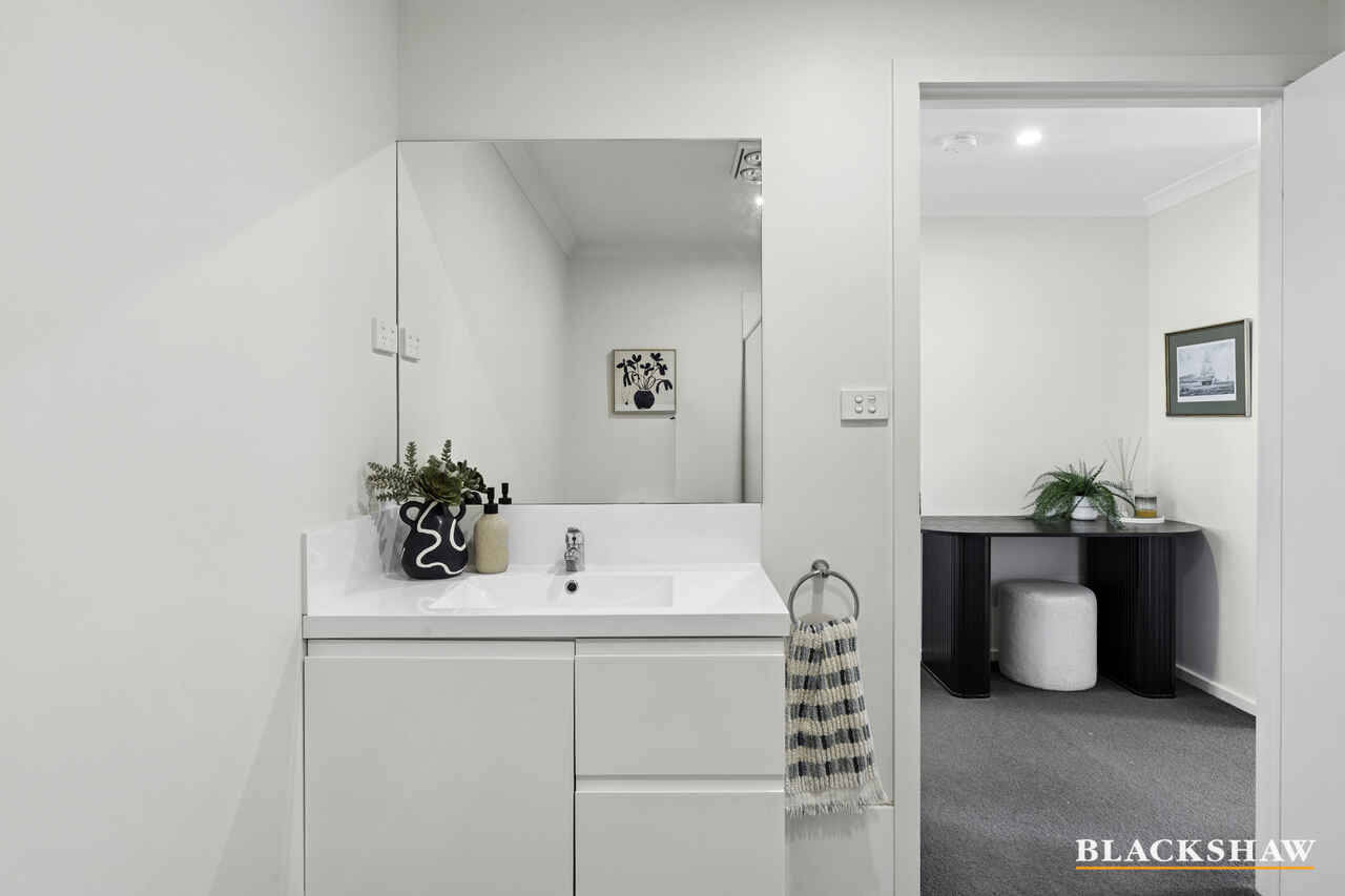 34/815 Horse Park Drive Amaroo