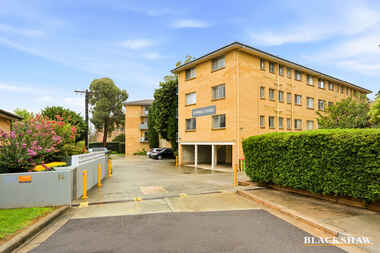 3/14 King Street Queanbeyan