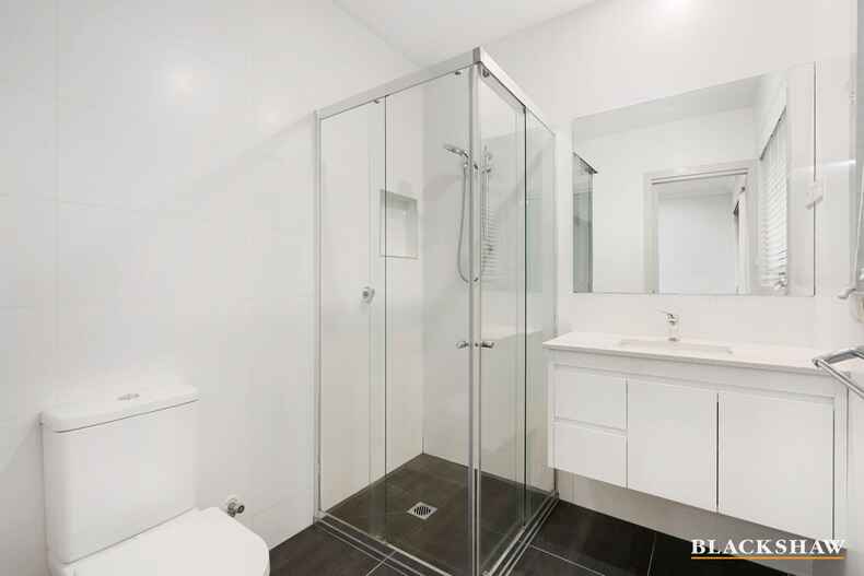 2/9 Mayo Street Weetangera