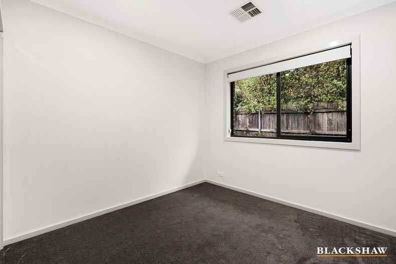 2/9 Mayo Street Weetangera