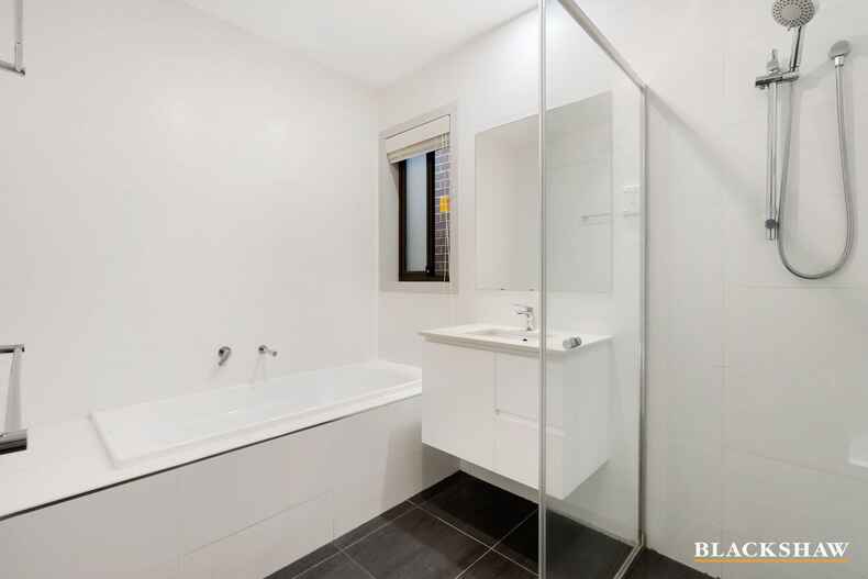 2/9 Mayo Street Weetangera