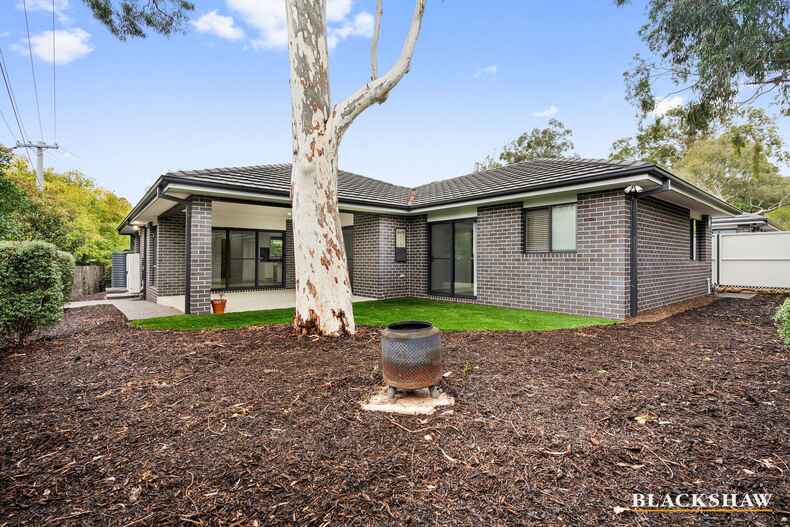 2/9 Mayo Street Weetangera