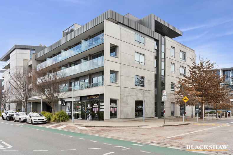 29/21 Eastlake Parade Kingston