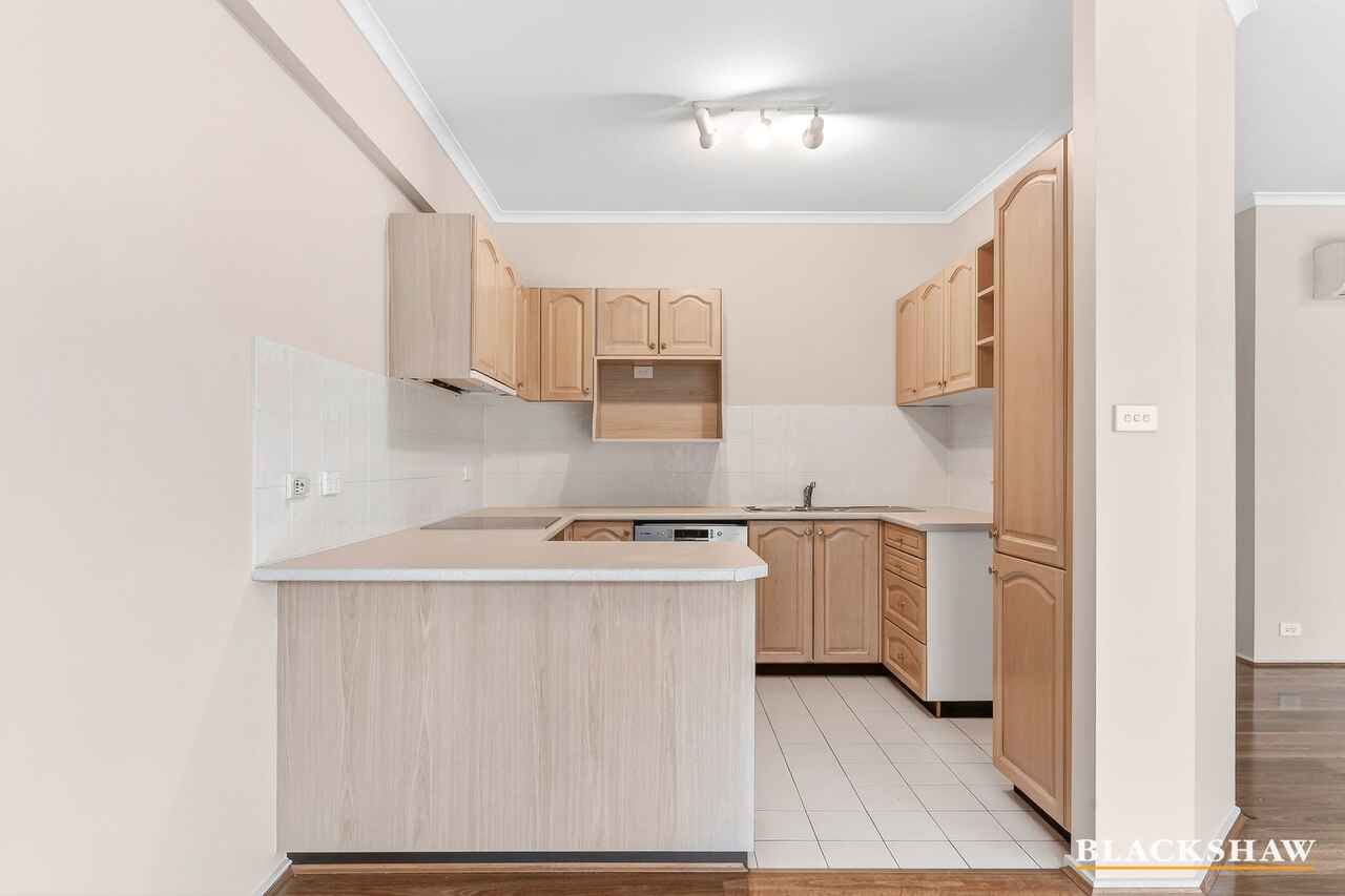 1C/2 Currie Crescent Griffith