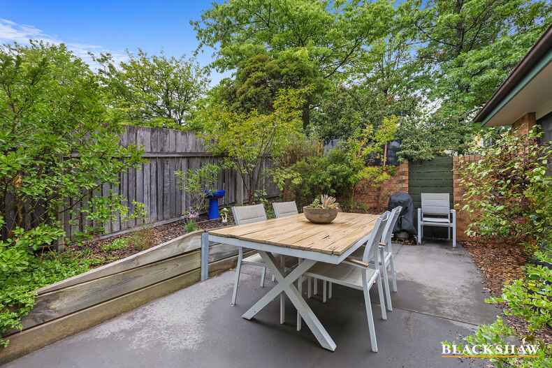 4/60 Dalley Crescent Latham