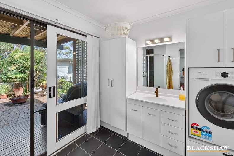 1/5 Karana Close Long Beach