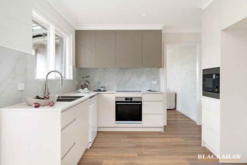 1/120 Lambrigg Street Farrer