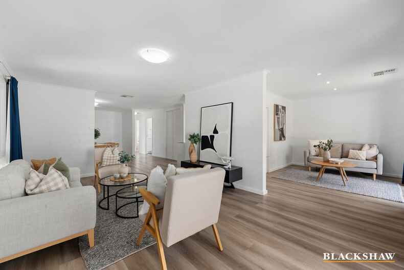 45 Surveyor Street Crestwood