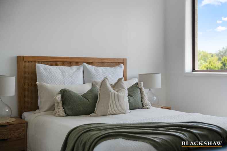 45 Surveyor Street Crestwood