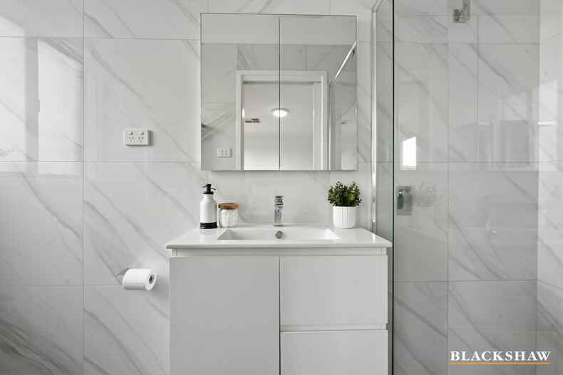 45 Surveyor Street Crestwood