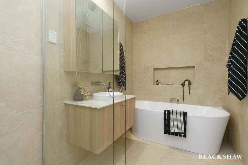 19 Kallir Street Denman Prospect