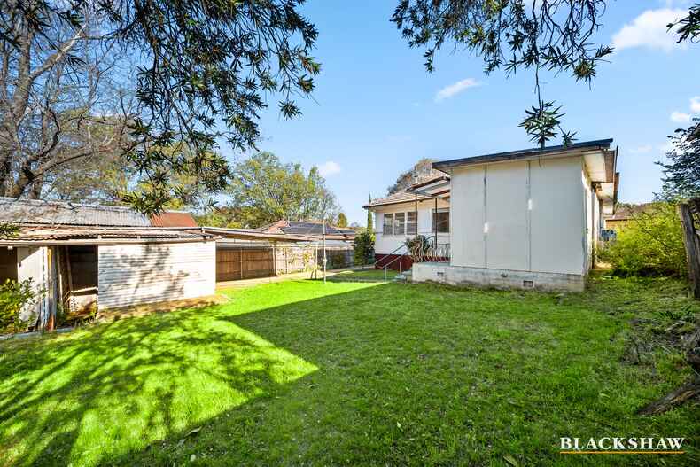 30 Hirst Avenue Queanbeyan 30 Hirst Avenue Queanbeyan