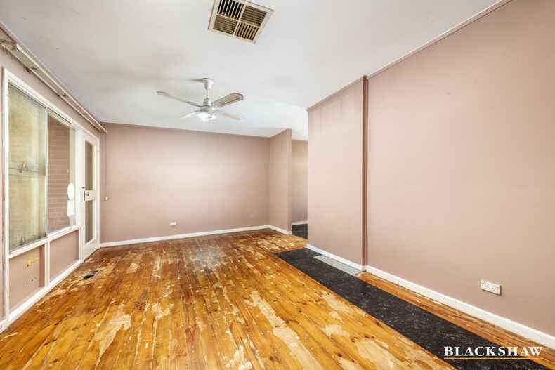 44 Mackennal Street Lyneham