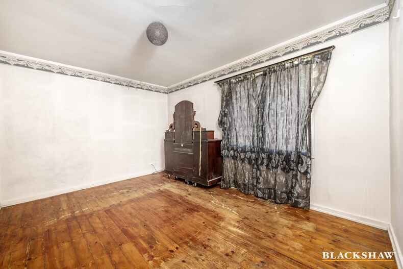 44 Mackennal Street Lyneham