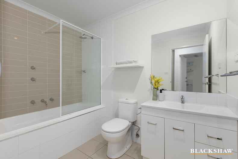 99 Burrumarra Avenue Ngunnawal