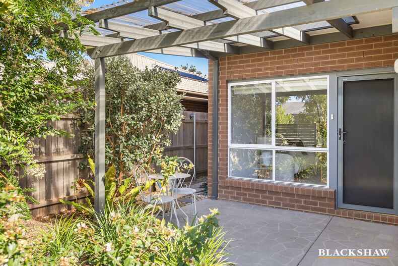 99 Burrumarra Avenue Ngunnawal