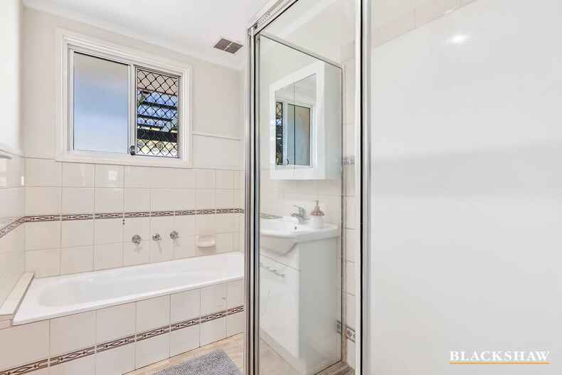 107-109 Gilmore Crescent Garran