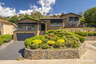 9 Favell Place  Gordon