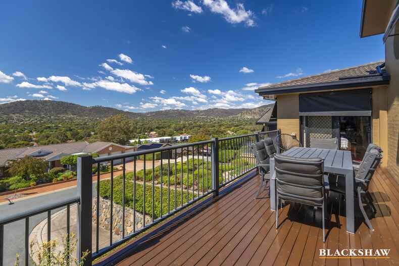 9 Favell Place  Gordon