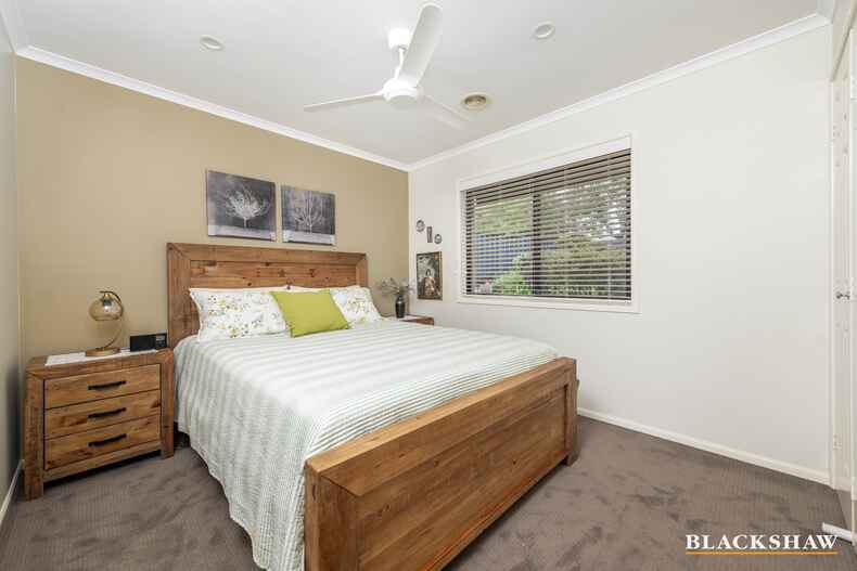 9 Favell Place  Gordon