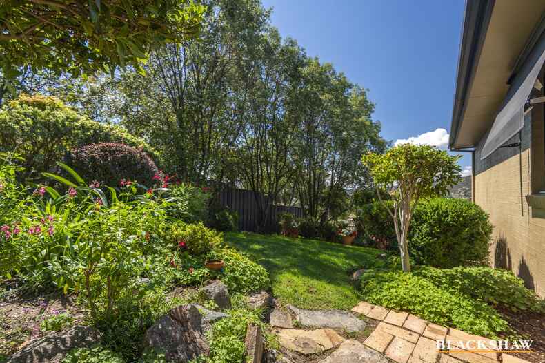 9 Favell Place  Gordon