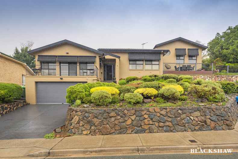 9 Favell Place  Gordon