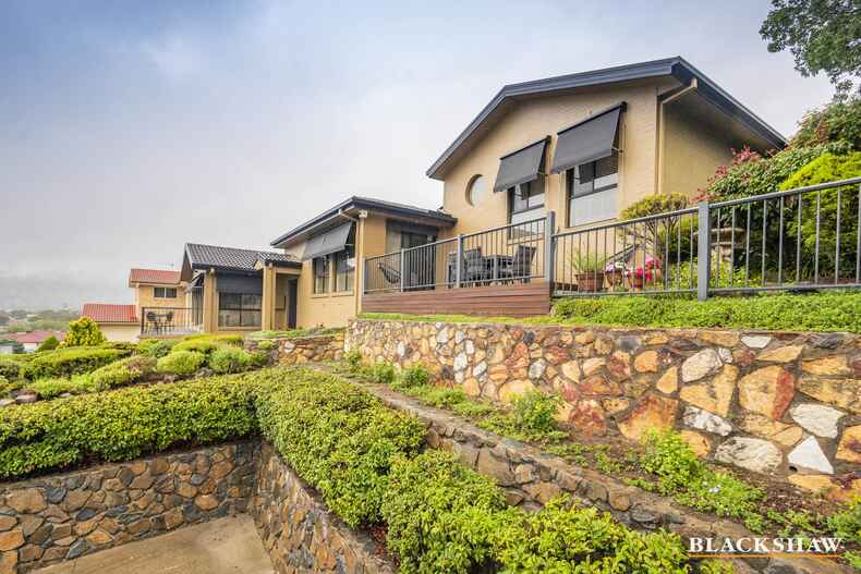 9 Favell Place  Gordon