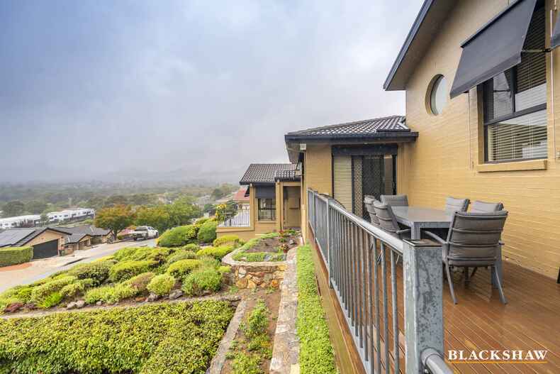 9 Favell Place  Gordon