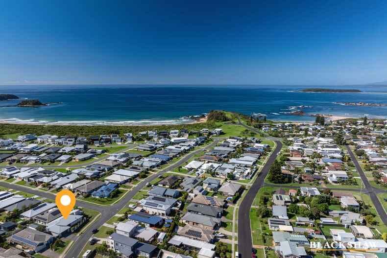 6 Bagarin Avenue Tomakin